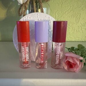 Bath & Body Works Lip Oil Trio - Red, Purple, Pink